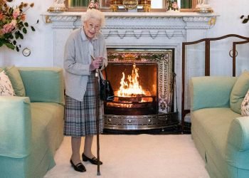 Queen Elizabeth under medical supervision in Balmoral