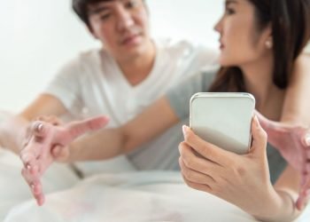 Are cellphones bad for marriage, family relationships? | Opinion