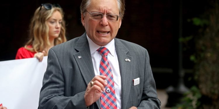 McMahon grilled on politics, says voters concerned with crime, economy