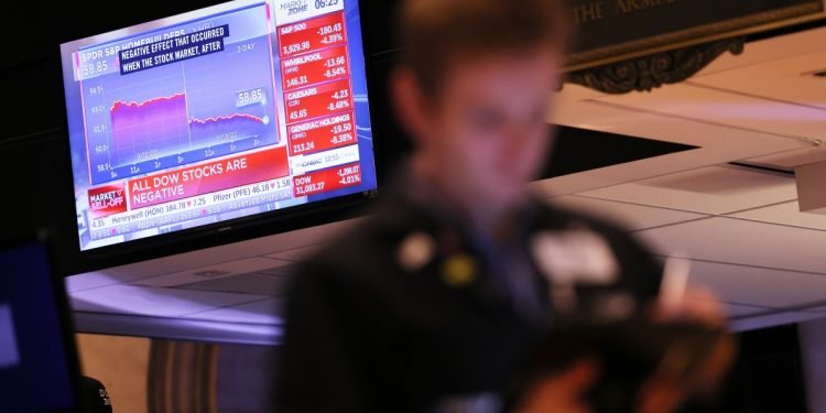 What business leaders need to do as inflation persists, according to McKinsey