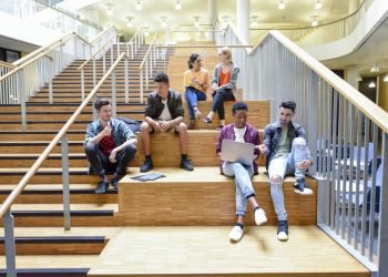 Support community-to-independent-college transfer (opinion)