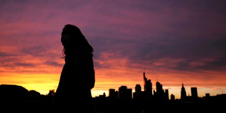 German business sentiment slumps to lowest level since May 2020