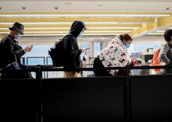 How to protect your phone and data privacy at U.S. Customs