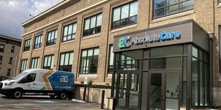 A program meant to help heavy users of expensive health care cut back sets up shop in Pittsburgh