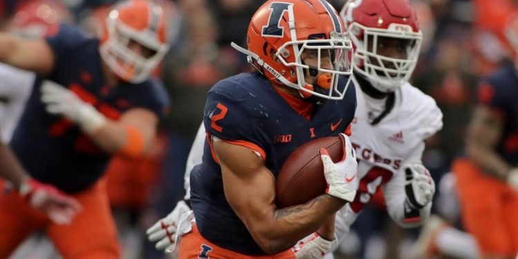 Illinois vs. Chattanooga odds, prediction, spread: 2022 Week 4 college football picks from expert on 4-0 run