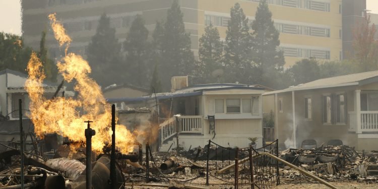 Climate change jeopardizes health care services, report says