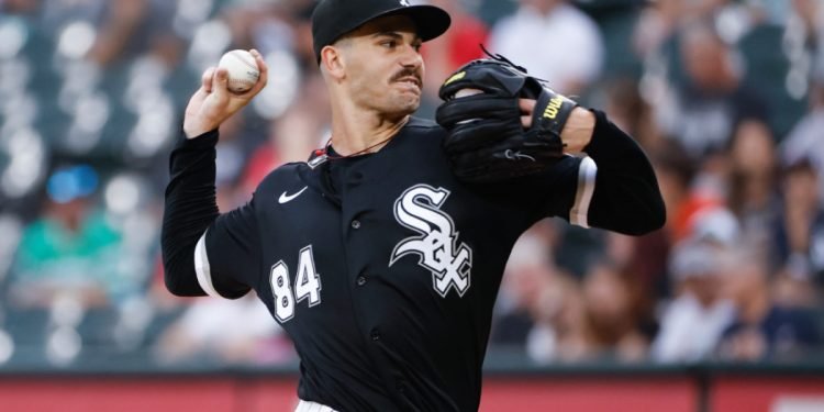 White Sox’s Dylan Cease Loses No-Hitter With One Out Remaining