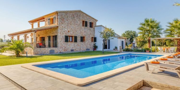 Holidu pockets $102M to keep growing its vacation rentals business in Europe • TechCrunch