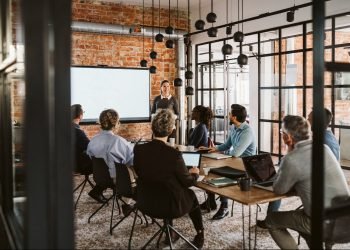 6 Questions to Prepare Technology Leaders For Their Next Board Meeting