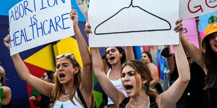 Opinion: It’s time to launch a counterattack on the abortion issue, Republicans. Here’s how