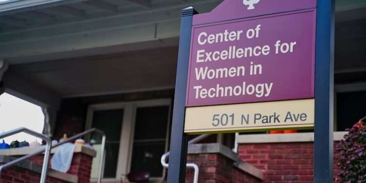 How IU is encouraging more women to be involved in STEM on campus