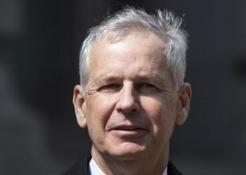 Dish Network chairman-backed SPAC in talks to buy wireless business unit