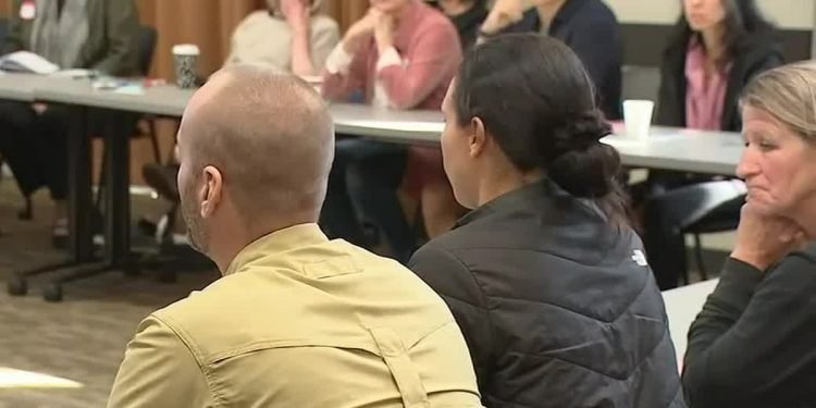 Neighbors, business owners pack Vancouver City Hall to speak on proposed 3rd Safe Stay Community