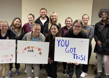 Student entrepreneur hosts mental health awareness walk with Active Minds