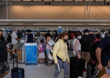 U.S. CDC ends country-specific COVID travel health notices
