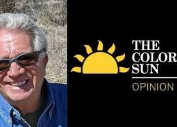 How India cut train deaths can keep democracy on track