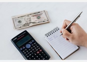 Politics as Usual Leaves Family Pocketbooks Tight